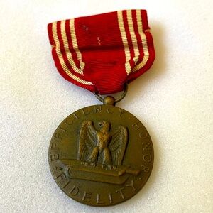 VTG WWII US Army medal lapel award For Good Condact red ribbon